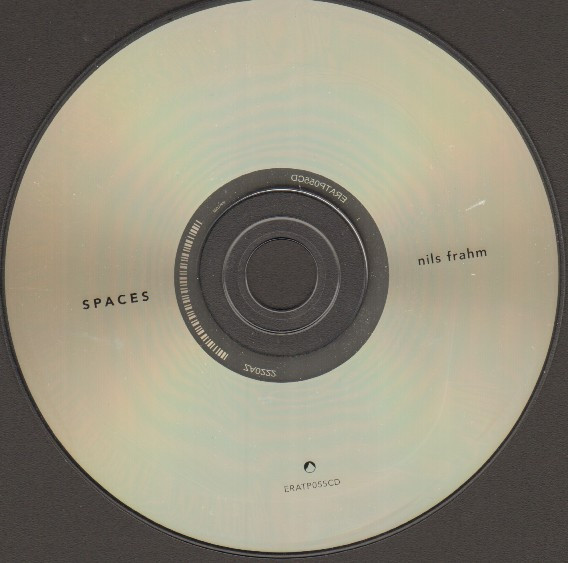 Nils Frahm - Spaces | Erased Tapes Records (ERATP055CD) - 4 Nils Frahm - Spaces | Erased Tapes Records (ERATP055CD) - 4