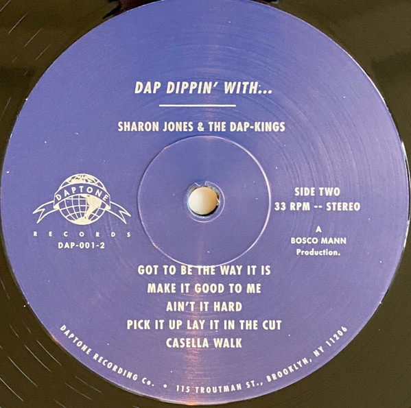 Sharon Jones & The Dap-Kings - Dap-Dippin' With... | Daptone Records (DAP-001) - 2 Sharon Jones & The Dap-Kings - Dap-Dippin' With... | Daptone Records (DAP-001) - 2