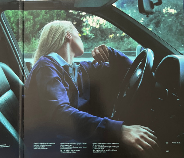 Charlotte Day Wilson - Cyan Blue | XL Recordings (XL1407PE) - 3