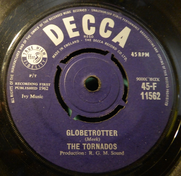 The Tornados - Globetrotter | Decca (45-F 11562)
