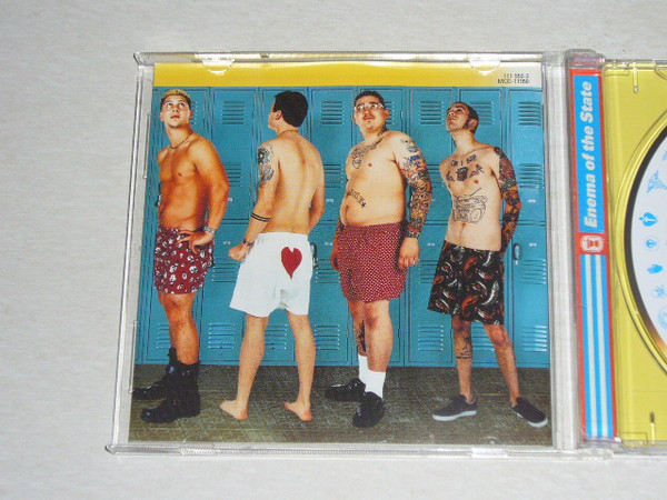 Blink-182 - Enema Of The State | MCA Records (111 950-2) - 3 Blink-182 - Enema Of The State | MCA Records (111 950-2) - 3