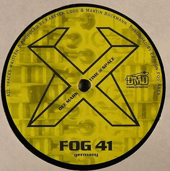 Dee Mark - Time @ Space | Fog Area Records (Fog 041) - 2 Dee Mark - Time @ Space | Fog Area Records (Fog 041) - 2
