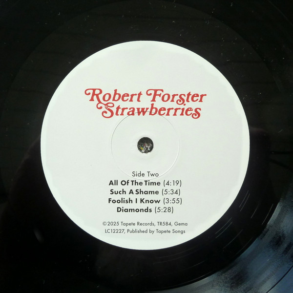 Robert Forster - Strawberries | Tapete Records (TR584-LP) - 4 Robert Forster - Strawberries | Tapete Records (TR584-LP) - 4