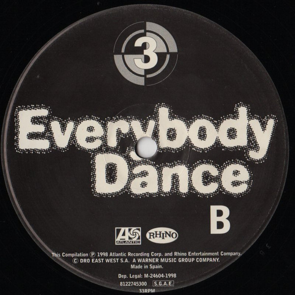 Sister Sledge - He's The Greatest Dancer / We Are Family | Rhino Records (R0 74530) - 3 Sister Sledge - He's The Greatest Dancer / We Are Family | Rhino Records (R0 74530) - 3