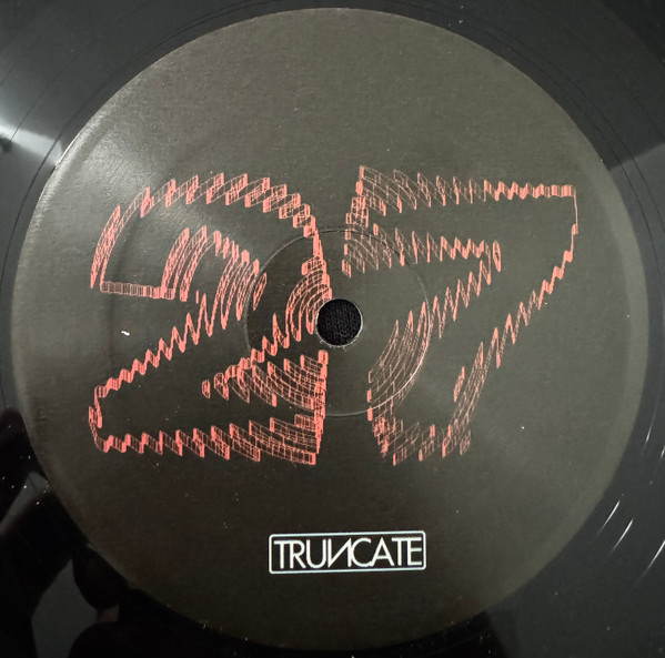 Truncate - Dust | Truncate (TRUNCATE 27) - main