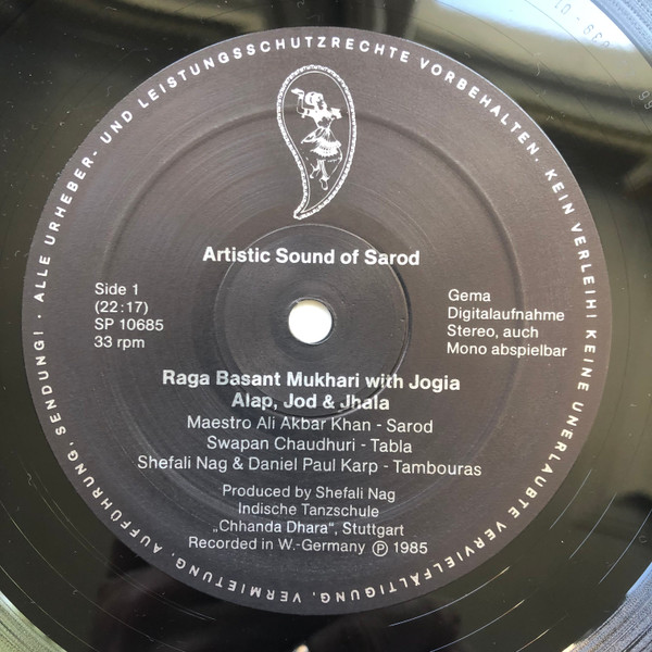 Ali Akbar Khan , Swapan Chaudhuri - Artistic Sound Of Sarod | Chhanda Dhara (SP 10685) - 3
