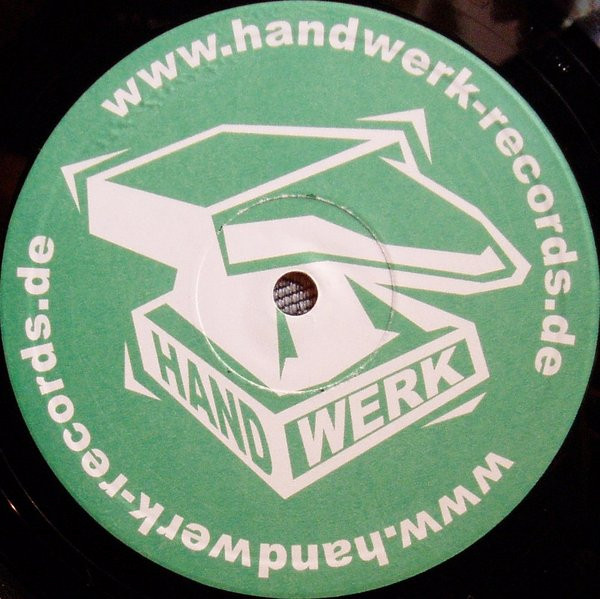 Manteez feat. Dj Hagen - Put Me Into A Fire | Handwerk Records (Handwerk002) - 2 Manteez feat. Dj Hagen - Put Me Into A Fire | Handwerk Records (Handwerk002) - 2