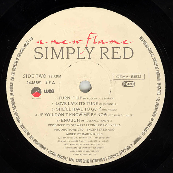 Simply Red - A New Flame | WEA (244689-1) - 4
