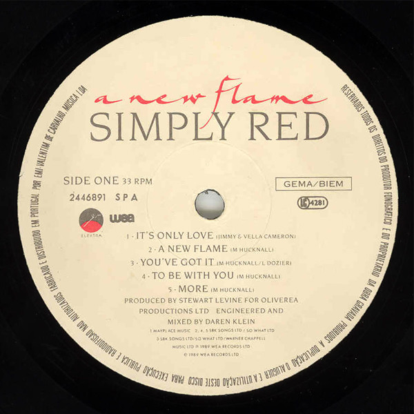 Simply Red - A New Flame | WEA (244689-1) - 3