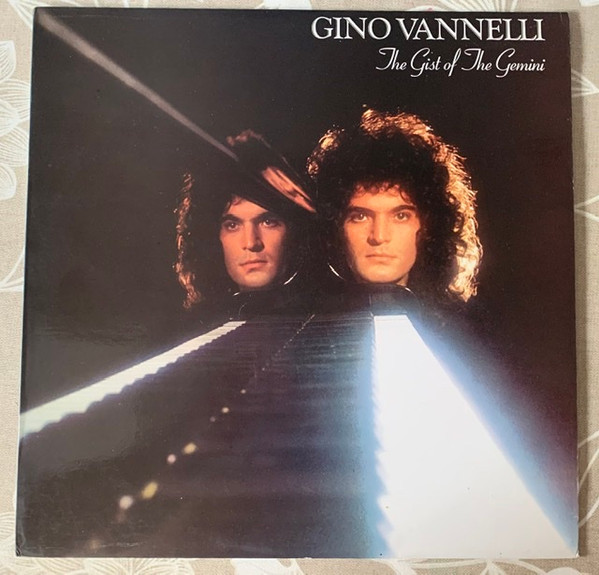Gino Vannelli - The Gist Of The Gemini | A&M Records (393 112 1) - main Gino Vannelli - The Gist Of The Gemini | A&M Records (393 112 1) - main