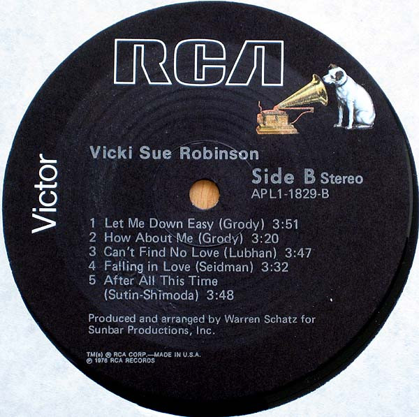 Vicki Sue Robinson - Vicki Sue Robinson | RCA Victor (APL1-1829) - 4 Vicki Sue Robinson - Vicki Sue Robinson | RCA Victor (APL1-1829) - 4