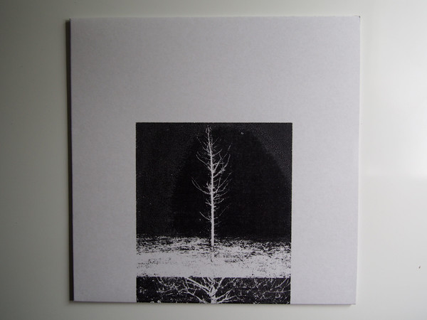 Francisco Oliveira - On the Act Of Reminding | Edições Fauve (FV 01) - main Francisco Oliveira - On the Act Of Reminding | Edições Fauve (FV 01) - main