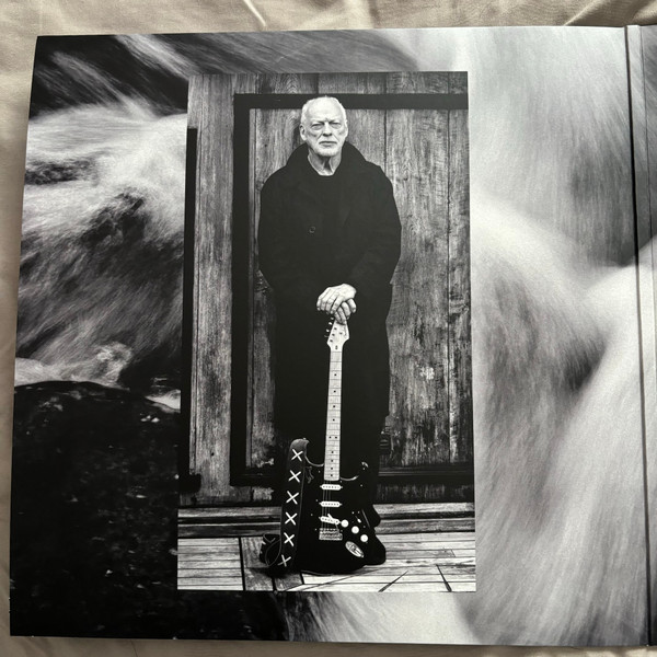 David Gilmour - Luck And Strange | Sony Music (19802804611) - 3