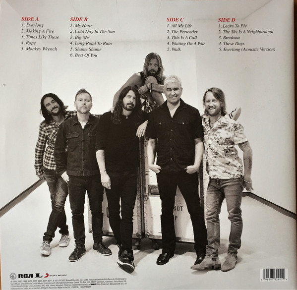 Foo Fighters - The Essential | Roswell Records (19658732941) - 3