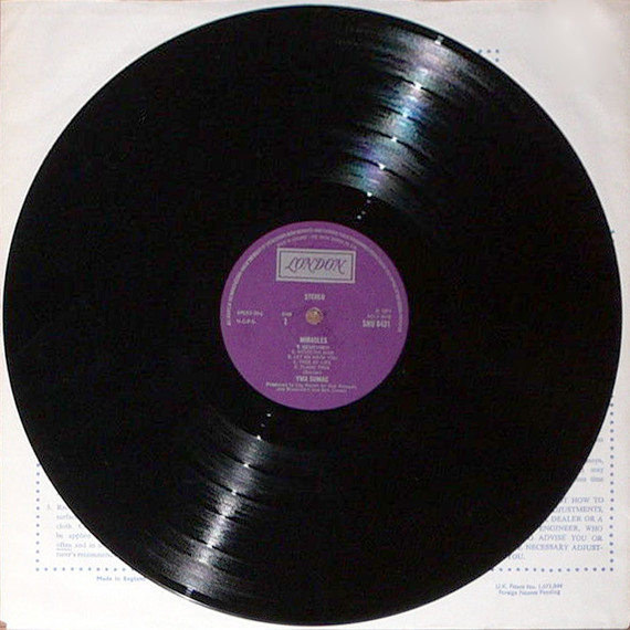 Yma Sumac - Miracles | London Records (SHU 8431) - 3 Yma Sumac - Miracles | London Records (SHU 8431) - 3