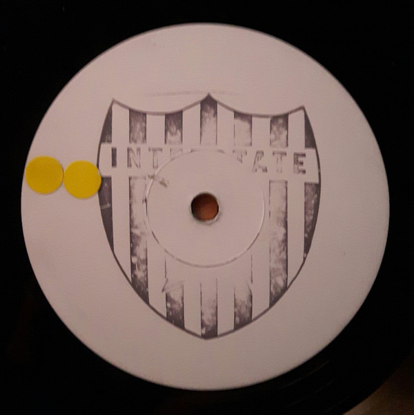 Rhythm N Spice Featuring Niro - Movin On | Interstate Records (INT 017)