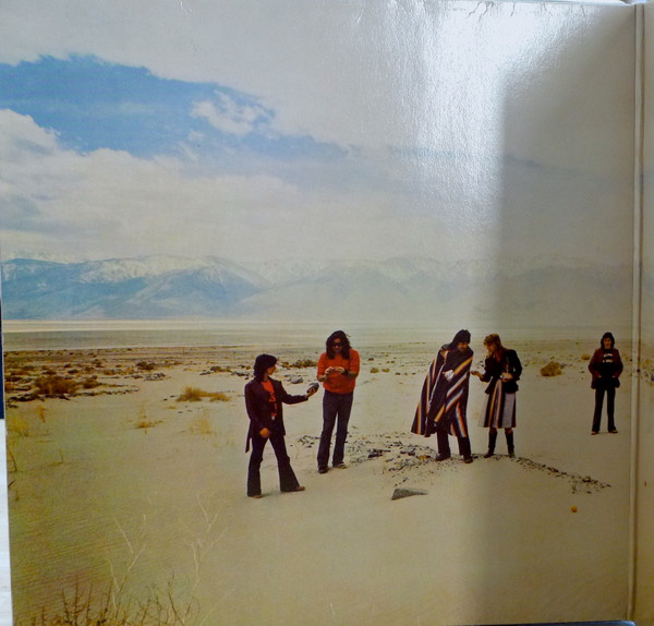 Wings - Venus And Mars | Capitol Records (2C 068-96.623 (Y)) - 2 Wings - Venus And Mars | Capitol Records (2C 068-96.623 (Y)) - 2