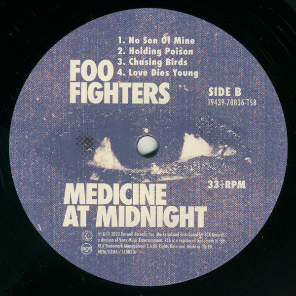 Foo Fighters - Medicine At Midnight | Roswell Records (19439-78836-1) - 3 Foo Fighters - Medicine At Midnight | Roswell Records (19439-78836-1) - 3