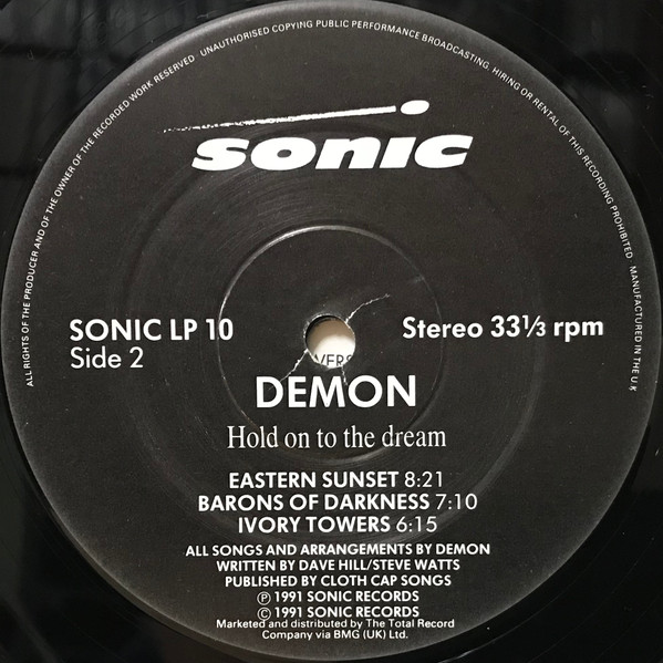 Demon - Hold On To The Dream | Sonic Records (SONIC LP 10) - 4