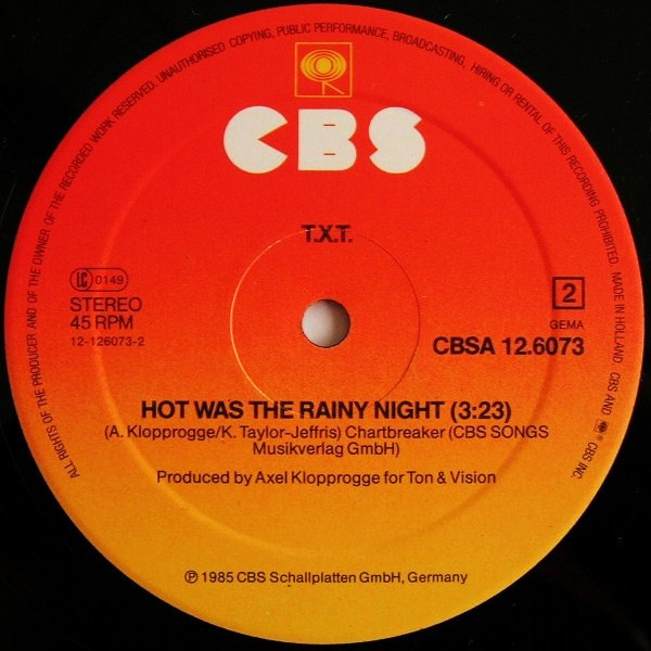 T.X.T. - Girl's Got A Brand New Toy (Extraordinary D.J.-Mix) | CBS (A 12.6073) - 4