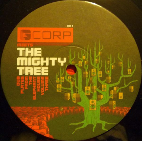 Groove Corporation Meets The Mighty Tree FT. Messenger Douglas & Juggla - Perilous Time | Endulge Records (ENDR10" 001) - 2 Groove Corporation Meets The Mighty Tree FT. Messenger Douglas & Juggla - Perilous Time | Endulge Records (ENDR10" 001) - 2