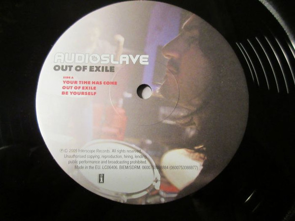 Audioslave - Out Of Exile | Interscope Records (0600753388877) - 4