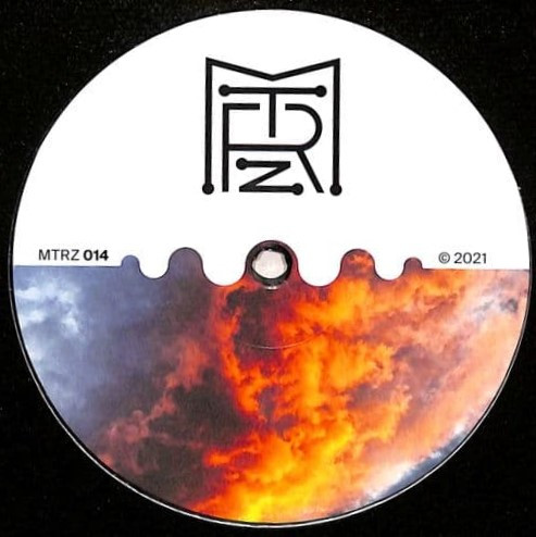 Iuly.B - Presence EP | Metereze (MTRZ 014) - 2