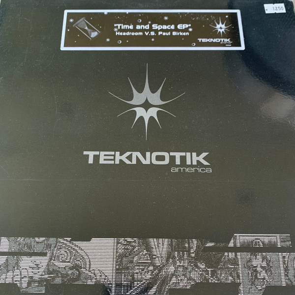 Headroom vs. Paul Birken - Time And Space EP | Teknotik Records (TEK006) - 4