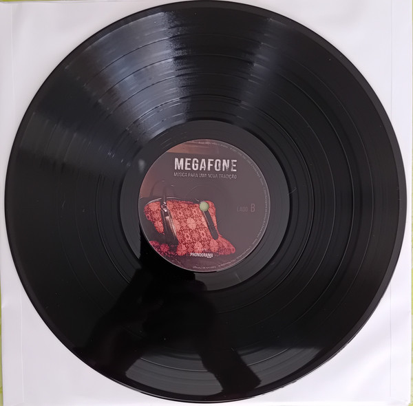 Megafone - Música Para Uma Nova Tradição | Phonograma (PHONOG 001) - 4