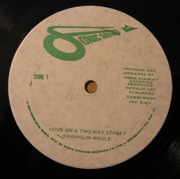 Franklyn "Bubbler" Waul / Judy Mowatt - Love On A Two Way Street | Sonic Sounds (none) - main Franklyn "Bubbler" Waul / Judy Mowatt - Love On A Two Way Street | Sonic Sounds (none) - main