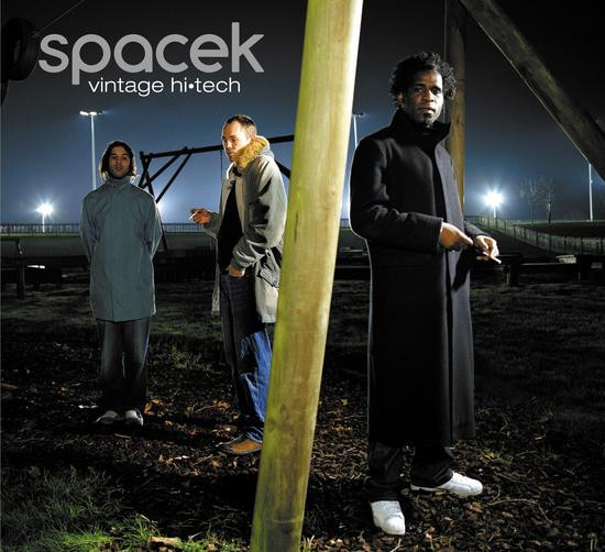 Spacek - Vintage Hi·Tech | !K7 Records (!K7144 CD)