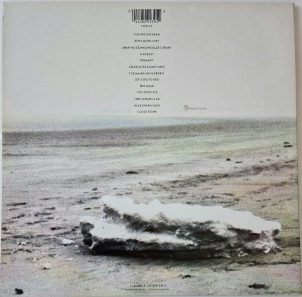The Cure - Standing On A Beach • The Singles | Fiction Records (FIXH 12) - 4 The Cure - Standing On A Beach • The Singles | Fiction Records (FIXH 12) - 4