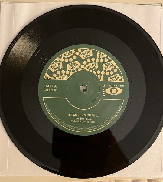 Hermanos Gutiérrez - Low Sun | Easy Eye Sound (8807259727) - 3 Hermanos Gutiérrez - Low Sun | Easy Eye Sound (8807259727) - 3