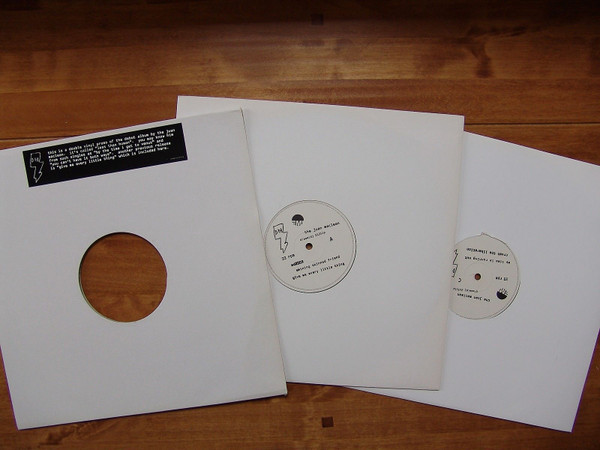 The Juan MacLean - Less Than Human | DFA (dfaemidj 2131lp)