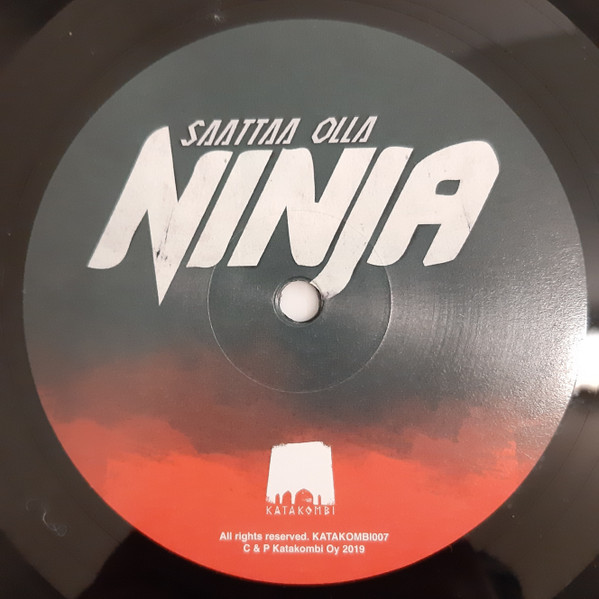 Eevil Stöö & Koksukoo - Saattaa Olla Ninja | Katakombi (KATAKOMBI007) - 3