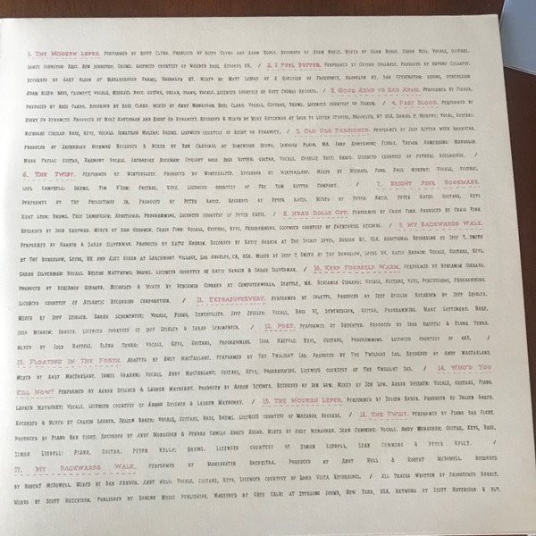 Various - Tiny Changes: A Celebration Of Frightened Rabbit's 'The Midnight Organ Fight' | Atlantic (0190295525613) - 3