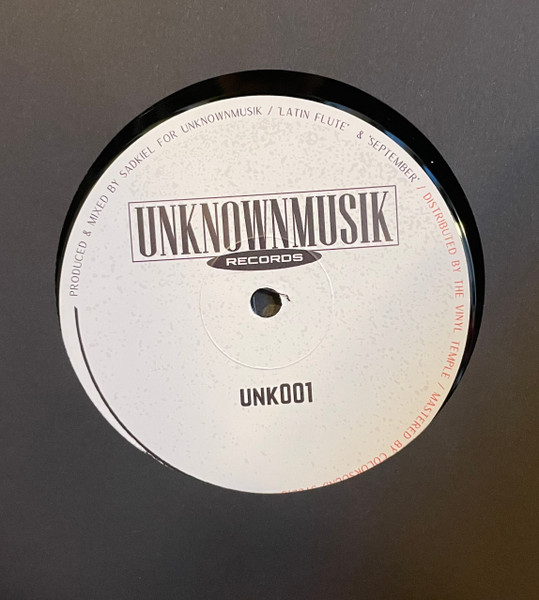 Unknown Artist - Unknown Musik 001 | Unknown Musik Records (UNK001) - 4 Unknown Artist - Unknown Musik 001 | Unknown Musik Records (UNK001) - 4