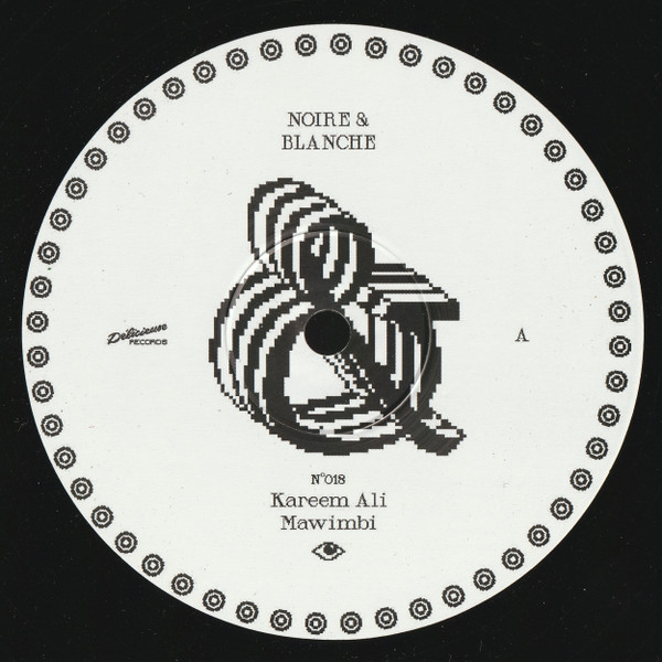 Kareem Ali - Mawimbi | Noire & Blanche (N°018) - main Kareem Ali - Mawimbi | Noire & Blanche (N°018) - main