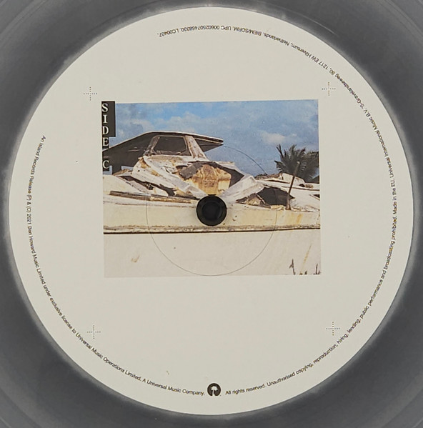 Ben Howard - Collections From The Whiteout | Island Records (00602507468330) - 4 Ben Howard - Collections From The Whiteout | Island Records (00602507468330) - 4