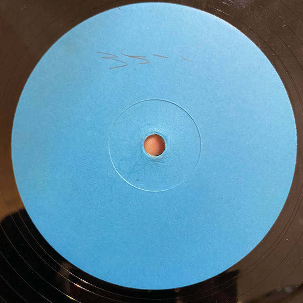 John Tropea - Living In The Jungle (Club Mix) | Not On Label (none) - main John Tropea - Living In The Jungle (Club Mix) | Not On Label (none) - main