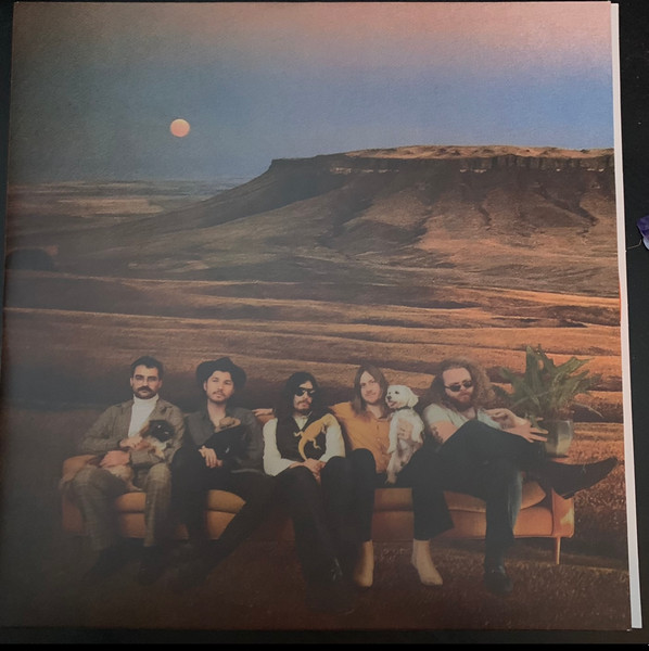 Hooveriii - A Round Of Applause | The Reverberation Appreciation Society (RVRB-060) - 3 Hooveriii - A Round Of Applause | The Reverberation Appreciation Society (RVRB-060) - 3