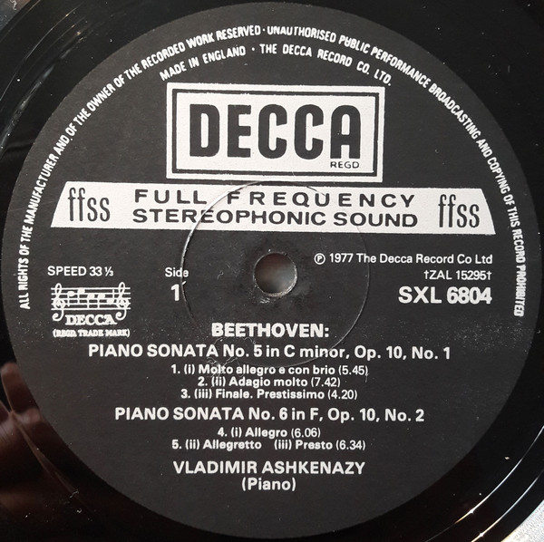 Piano Sonata No.5 In C Minor, Op.10 No.1 / Piano Sonata No.6 In F Major, Op.10 No.2 / Piano Sonata No.15 In D Major, Op.28