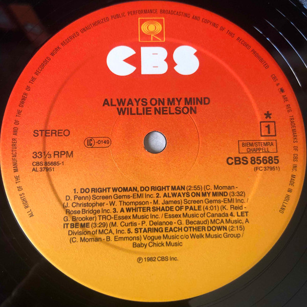 Willie Nelson - Always On My Mind | CBS (CBS 85685) - 3