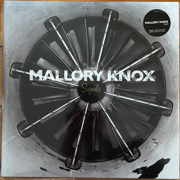 Mallory Knox - Signals | A Wolf At Your Door Records (WYDLP046) - main
