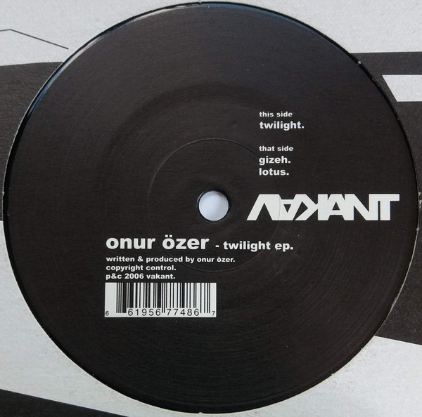 Onur Özer - Twilight EP | Vakant (VA 008)