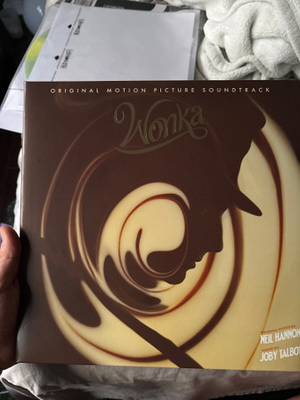Neil Hannon , Joby Talbot - Wonka Original Motion Picture Sountrack, Wonka’s Hair Repair Eclair | WaterTower Music (MBM-002) - main Neil Hannon , Joby Talbot - Wonka Original Motion Picture Sountrack, Wonka’s Hair Repair Eclair | WaterTower Music (MBM-002) - main