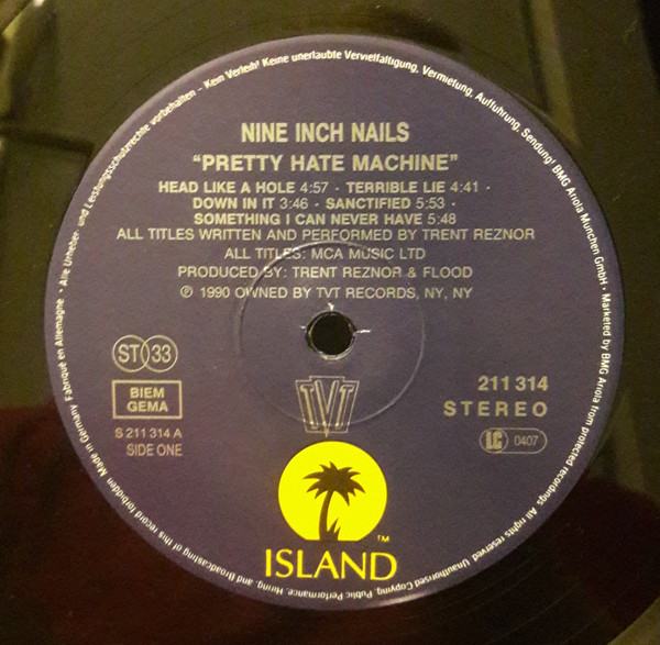 Nine Inch Nails - Pretty Hate Machine | Island Records (211 314) - 3