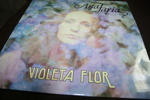 Ana Faria - Violeta Flor | Rádio Triunfo (RT 10006)