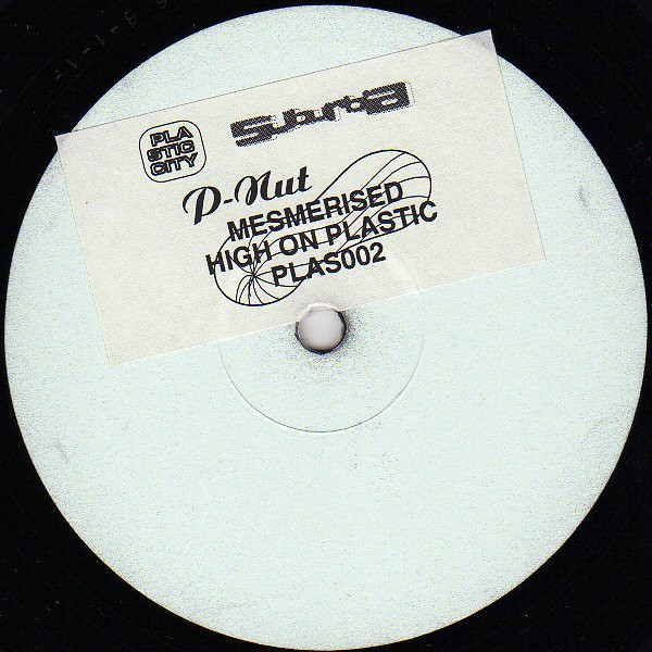 P-Nut - Mesmerised | Plastic City Suburbia (PLAS002-6) - main P-Nut - Mesmerised | Plastic City Suburbia (PLAS002-6) - main