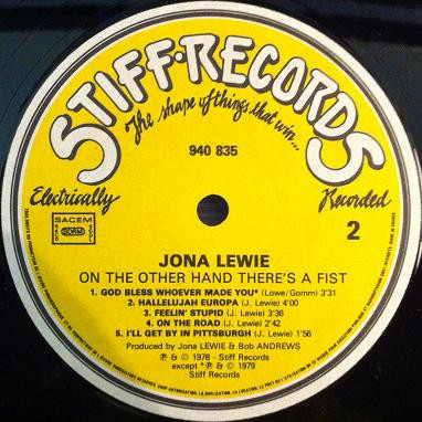 Jona Lewie - On The Other Hand There's A Fist | Stiff Records (940.835) - 4 Jona Lewie - On The Other Hand There's A Fist | Stiff Records (940.835) - 4